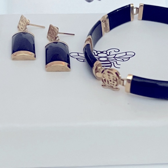 Good Luck 14k Gold Chinese Symbol and Onyx Panel Set 🌹 - Picture 2 of 7